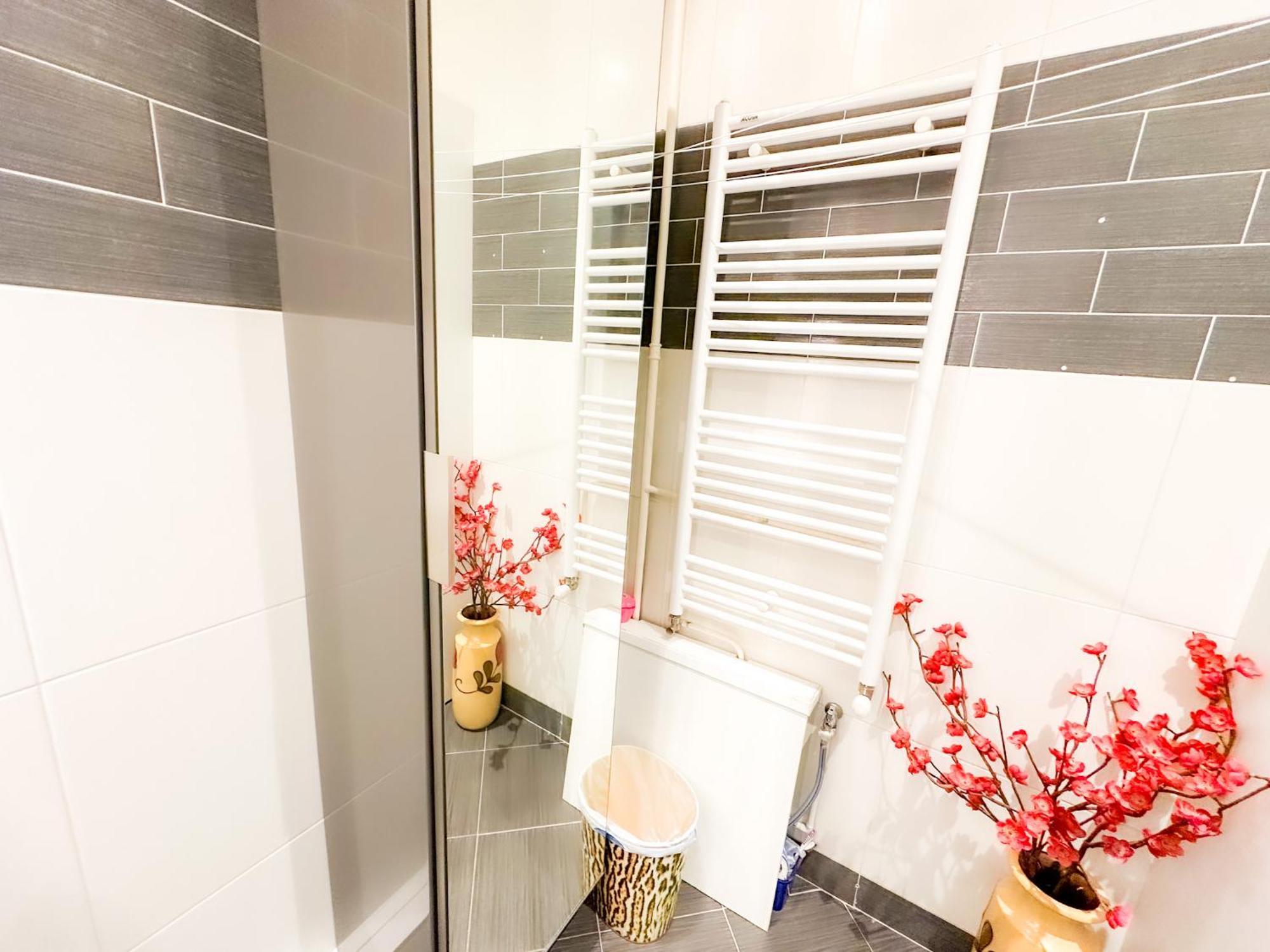 - Le Cosy Garden - Proche Rer A Et E - Paris Disney - Parking Et Wifi Gratuit ! Family Special Offer Champigny-sur-Marne Eksteriør bilde